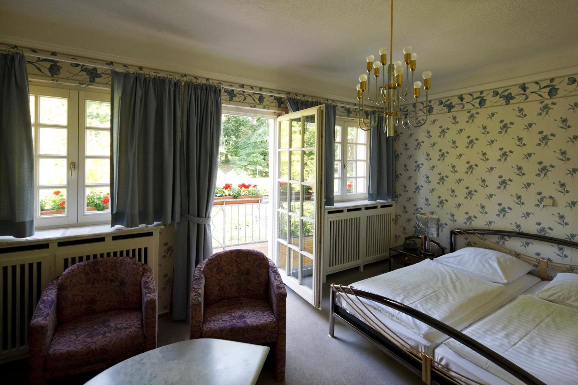 Hotel Park Villa Хейльбронн Экстерьер фото
