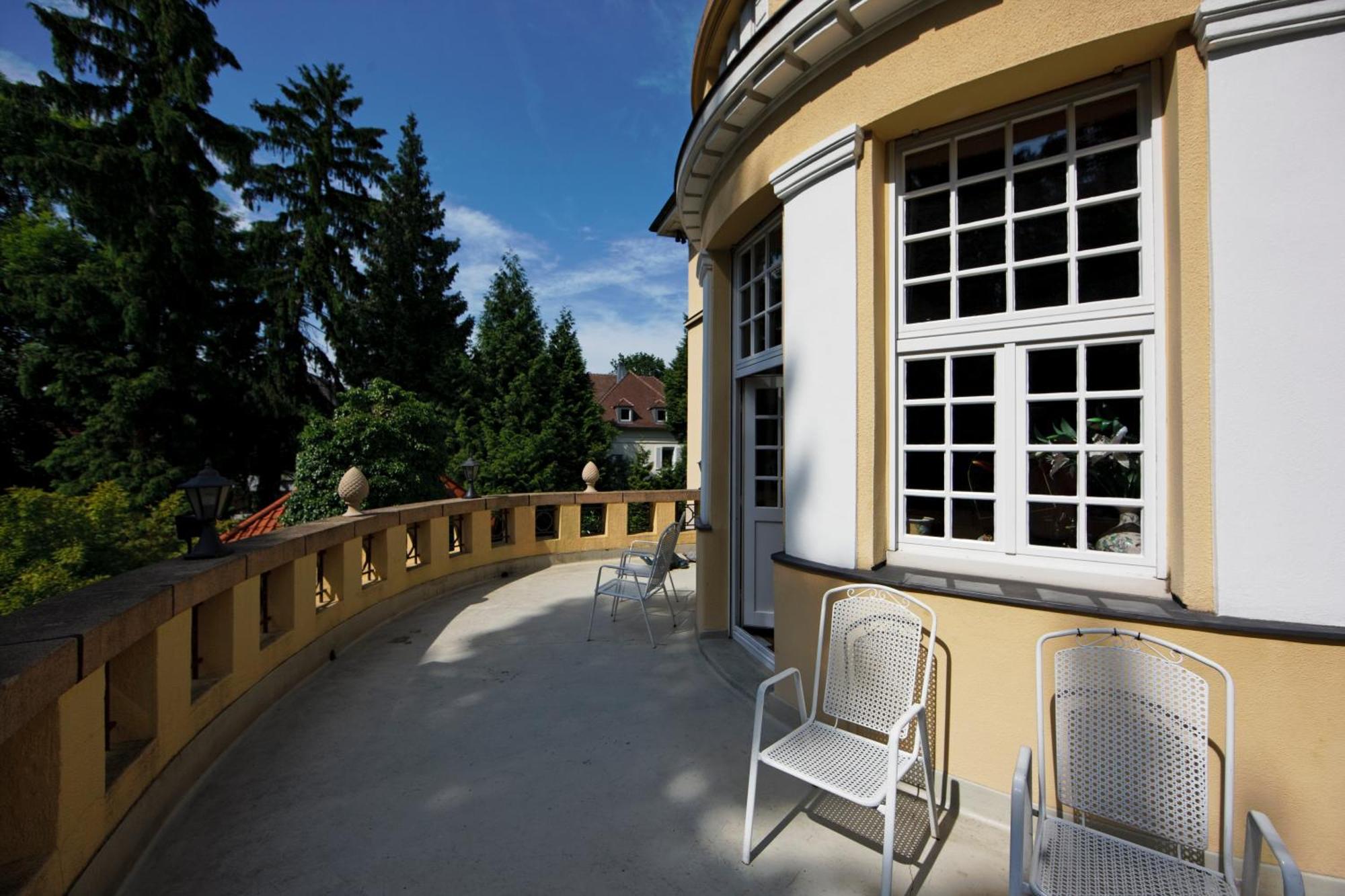Hotel Park Villa Хейльбронн Экстерьер фото