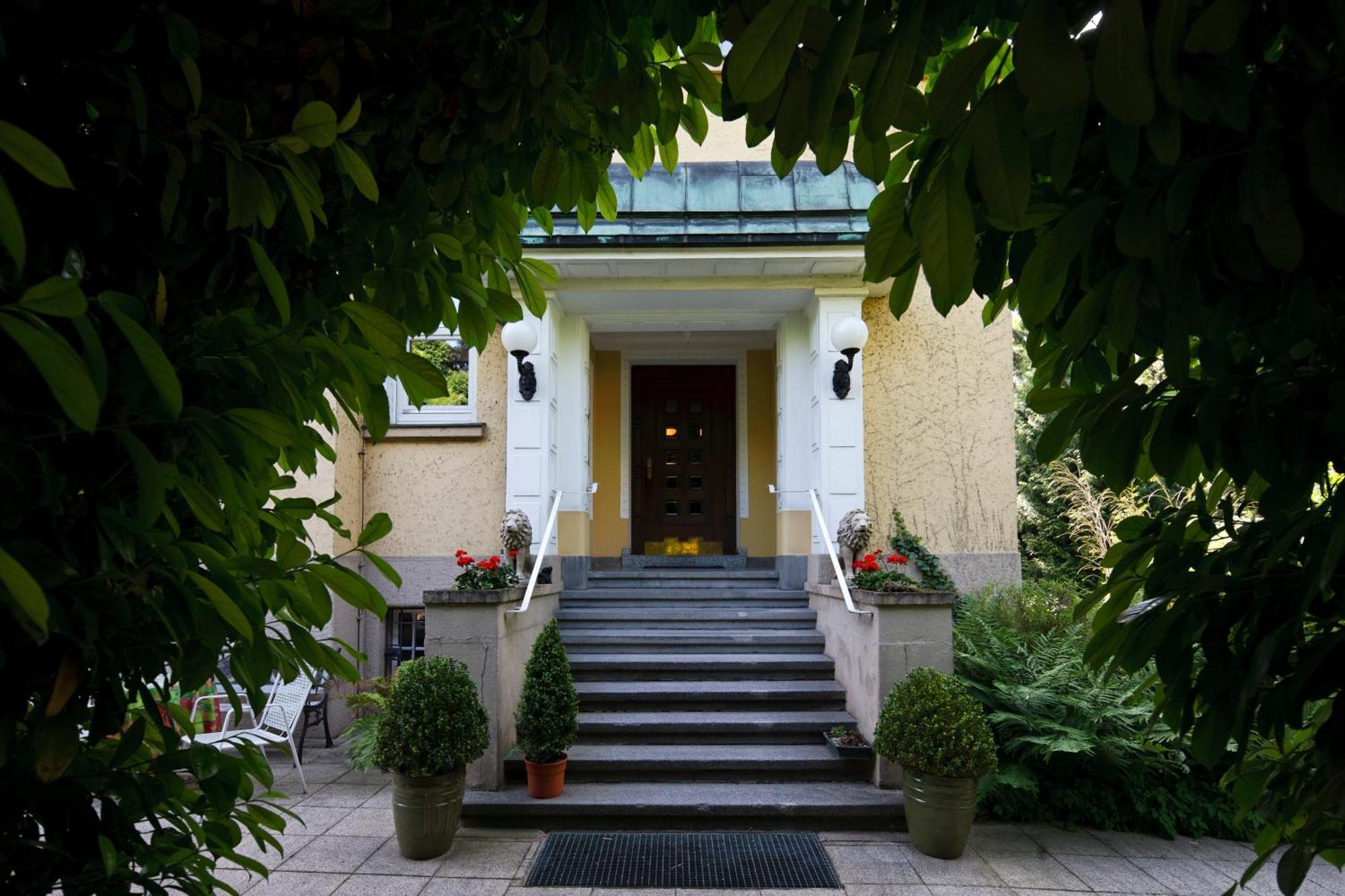 Hotel Park Villa Хейльбронн Экстерьер фото